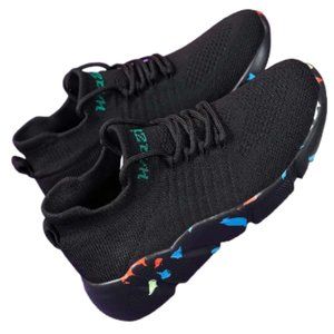 Women's Graffiti Pattern  Outdoor Casual Sneakers Black Size 7.5